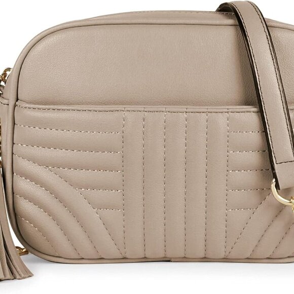 Quilted Crossbody Bags for Women - Stylish Camera Bag with Tassel - Lightweight - Picture 1 of 7